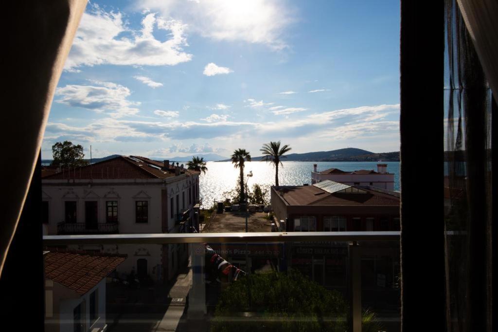 Carpe Diem Hotel Ayvalik Exterior photo